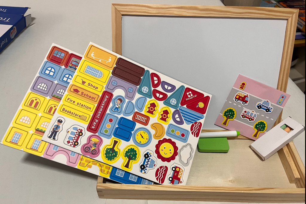 Lousa 3 em 1 - Quadro Educativo de Madeira
