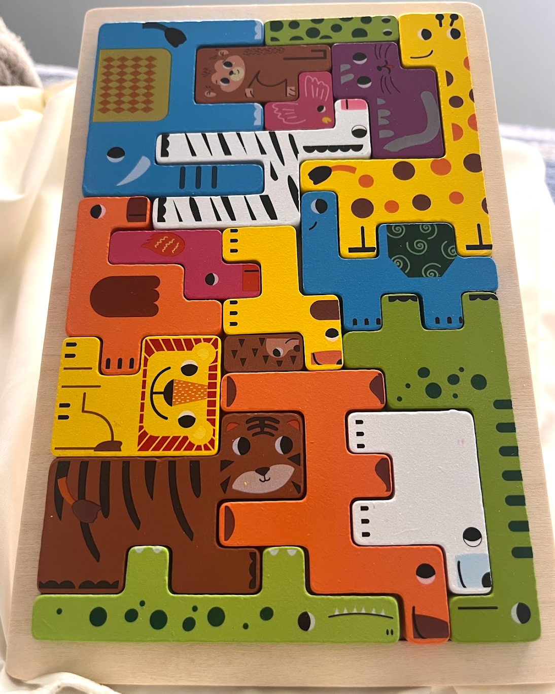 Quebra-Cabeça Tetris de Animais de Madeira