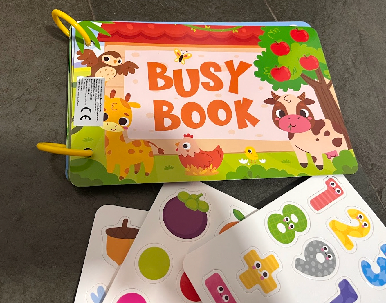 Busy Book - Livro de Atividades Infantil com Velcro